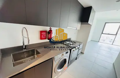 Apartment - 1 Bathroom for rent in Tiraz 3 - Aljada - Sharjah