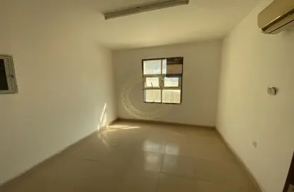 Office Space - Studio - 1 Bathroom for rent in Leetag - Al Ain Industrial Area - Al Ain