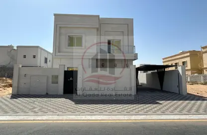 Villa - 5 Bedrooms - 7 Bathrooms for sale in Al Yasmeen 1 - Al Yasmeen - Ajman