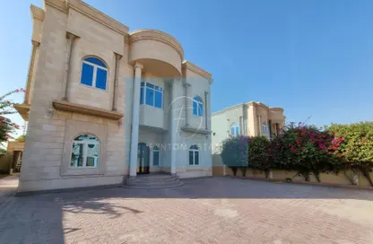 Villa - 5 Bedrooms - 7 Bathrooms for rent in Al Khail Gate - Al Quoz 2 - Al Quoz - Dubai