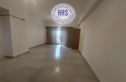 Apartment - 1 Bathroom for rent in Dubai Investment Park (DIP) - Dubai