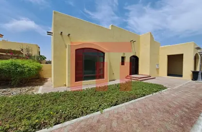 Villa - 3 Bedrooms - 4 Bathrooms for rent in Sas Al Nakheel Village - Sas Al Nakheel - Abu Dhabi