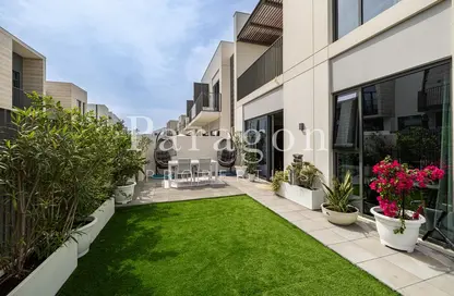 Townhouse - 4 Bedrooms - 5 Bathrooms for sale in Sun - Arabian Ranches 3 - Dubai