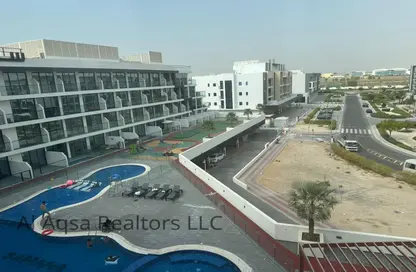 Apartment - 1 Bedroom - 2 Bathrooms for rent in Samana Golf Avenue - Dubai Studio City - Dubai