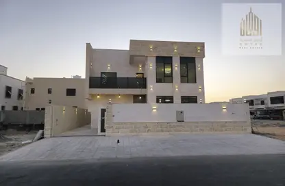 Villa - 5 Bedrooms - 7 Bathrooms for sale in Al Yasmeen 1 - Al Yasmeen - Ajman