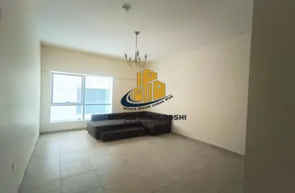 Apartment - 1 Bathroom for rent in Al Majaz 2 - Al Majaz - Sharjah