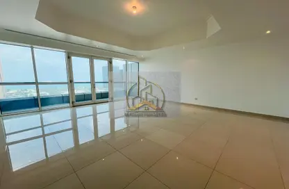 Apartment - 3 Bedrooms - 3 Bathrooms for rent in The Crystal Tower - Al Khalidiya - Abu Dhabi