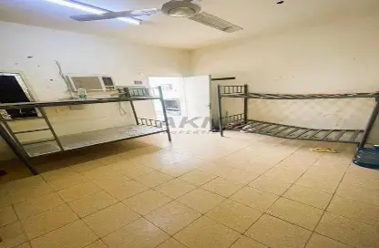 Labor Camp - Studio - 5 Bathrooms for sale in Khor Fakkan - Fujairah