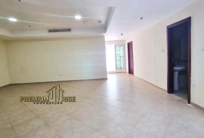 Apartment - 2 Bedrooms - 2 Bathrooms for rent in New Dubai Gate 2 - JLT Cluster A - Jumeirah Lake Towers - Dubai