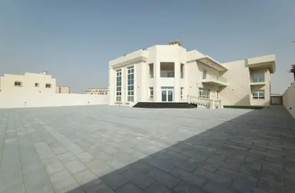 Villa for sale in Mohamed Bin Zayed Centre - Mohamed Bin Zayed City - Abu Dhabi