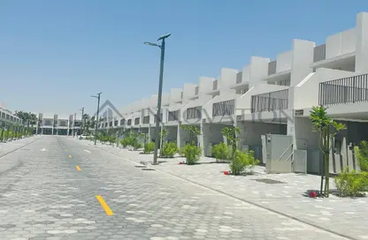 تاون هاوس - 3 غرف نوم - 4 حمامات للايجار في ماج سيتي ميدان - 7 منطقه - مدينة الشيخ محمد بن راشد - دبي