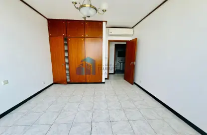 Apartment - 2 Bedrooms - 2 Bathrooms for rent in Al Muteena Building - Al Muteena - Deira - Dubai