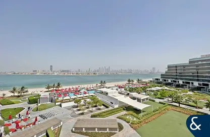 Apartment - 1 Bedroom - 2 Bathrooms for rent in Th8 Palm Hotel Apartments - Palm Jumeirah - Dubai