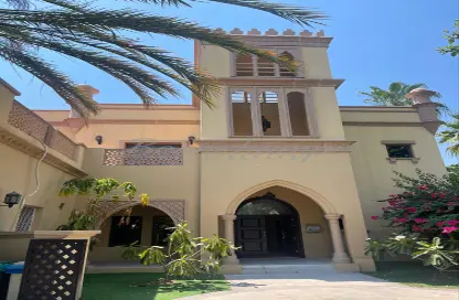 Villa - 4 Bedrooms - 5 Bathrooms for rent in Canal Cove Frond N - Canal Cove Villas - Palm Jumeirah - Dubai