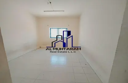 Apartment - 1 Bathroom for rent in SG Muwaileh Building - Muwaileh - Sharjah