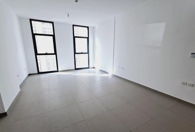 Apartment - 1 Bathroom for rent in Souks Residential - Al Mamsha - Muwaileh - Sharjah