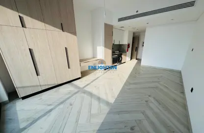 Apartment - 1 Bathroom for rent in Empire Residence - Jumeirah Village Circle - Dubai