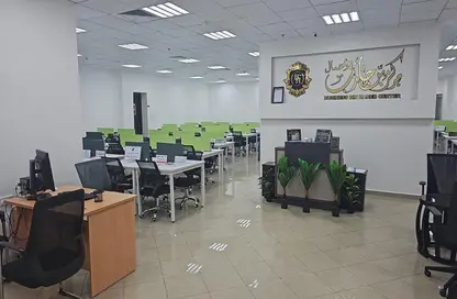 Office Space - Studio - 3 Bathrooms for rent in Ajman Corniche Residences - Ajman Corniche Road - Ajman