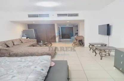 Apartment - 1 Bathroom for rent in Ajman One Tower 1 - Ajman One - Ajman Downtown - Ajman