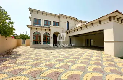 Villa - 5 Bedrooms - 5 Bathrooms for sale in Orange Lake - Fire - Jumeirah Golf Estates - Dubai