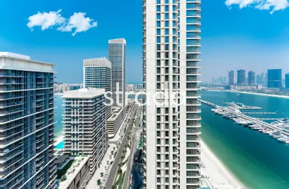 Apartment - 1 Bedroom - 1 Bathroom for sale in Marina Vista - EMAAR Beachfront - Dubai Harbour - Dubai