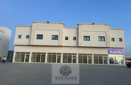 Shop - Studio - 1 Bathroom for rent in Al Sajaa - Sharjah