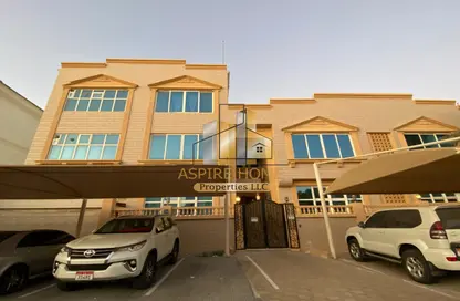 Villa - 1 Bedroom - 2 Bathrooms for rent in Al Mushrif Villas - Al Mushrif - Abu Dhabi