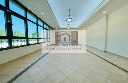 Apartment - 3 Bedrooms - 4 Bathrooms for rent in Amena 15 Building - Muroor Area - Abu Dhabi