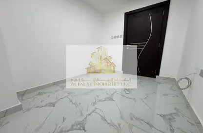 Apartment - Studio - 1 Bathroom for rent in Hadbat Al Zafranah - Muroor Area - Abu Dhabi