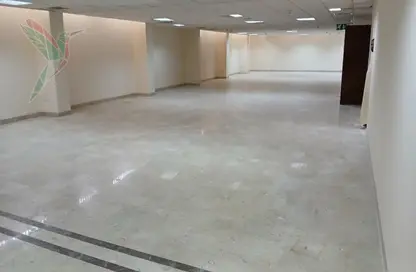 Show Room - Studio - 2 Bathrooms for rent in Khalifa Street - Central District - Al Ain