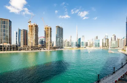 Apartment - 1 Bedroom - 2 Bathrooms for sale in Millennium Binghatti Residences - Business Bay - Dubai