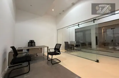 Office Space - Studio - 4 Bathrooms for rent in Burj Nahar Building - Al Muteena - Deira - Dubai