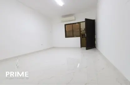 Apartment - 1 Bedroom - 1 Bathroom for rent in Al Muroor Building - Sultan Bin Zayed the First Street - Muroor Area - Abu Dhabi