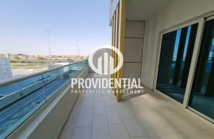 Apartment - 3 Bedrooms - 4 Bathrooms for rent in C31 - Al Seef - Al Raha Beach - Abu Dhabi