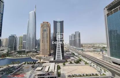 Apartment - 2 Bedrooms - 4 Bathrooms for rent in Icon Tower 2 - JLT Cluster L - Jumeirah Lake Towers - Dubai