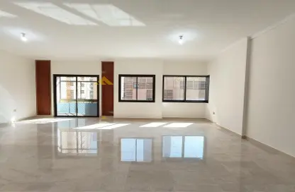 Apartment - 3 Bedrooms - 3 Bathrooms for rent in Corniche Road - Abu Dhabi