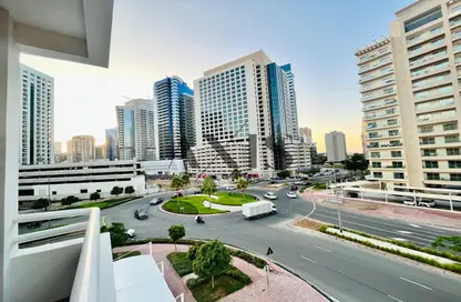 Apartment - 2 Bedrooms - 2 Bathrooms for rent in Barsha Heights (Tecom) - Dubai