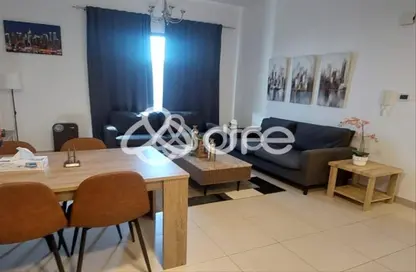 Apartment - 1 Bedroom - 2 Bathrooms for rent in Hayat Boulevard-1B - Hayat Boulevard - Town Square - Dubai