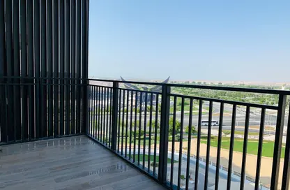 Apartment - 1 Bedroom - 2 Bathrooms for sale in Waters Edge - Yas Island - Abu Dhabi