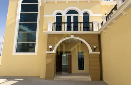 Villa - 4 Bedrooms - 5 Bathrooms for rent in Legacy Nova Villas - Jumeirah Park - Dubai