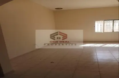 Apartment - 2 Bedrooms - 3 Bathrooms for rent in Asharej - Al Ain