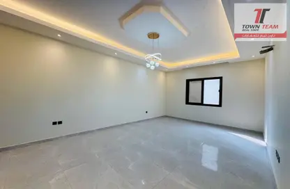 Villa - 5 Bedrooms for rent in Al Zahya - Ajman