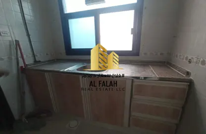 Apartment - 1 Bathroom for rent in Halwan - Sharjah