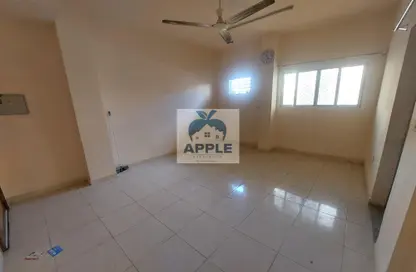 Apartment - 1 Bathroom for rent in Muwailih Building - Muwaileh - Sharjah