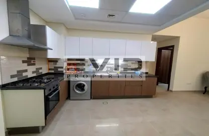 Apartment - 2 Bedrooms - 3 Bathrooms for rent in Azizi Star - Al Furjan - Dubai