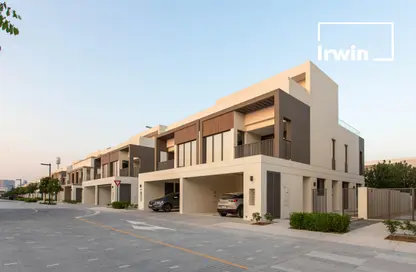 Villa - 4 Bedrooms - 5 Bathrooms for rent in Aura - Tilal Al Ghaf - Dubai