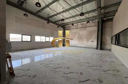 Warehouse - Studio for rent in Al Khawaneej 2 - Al Khawaneej - Dubai