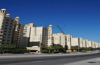 Apartment - 3 Bedrooms - 4 Bathrooms for rent in Al Das - Shoreline Apartments - Palm Jumeirah - Dubai