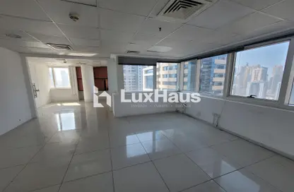 Office Space - Studio - 1 Bathroom for rent in One Lake Plaza - JLT Cluster T - Jumeirah Lake Towers - Dubai