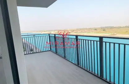 Apartment - 3 Bedrooms - 4 Bathrooms for rent in Waters Edge - Yas Island - Abu Dhabi